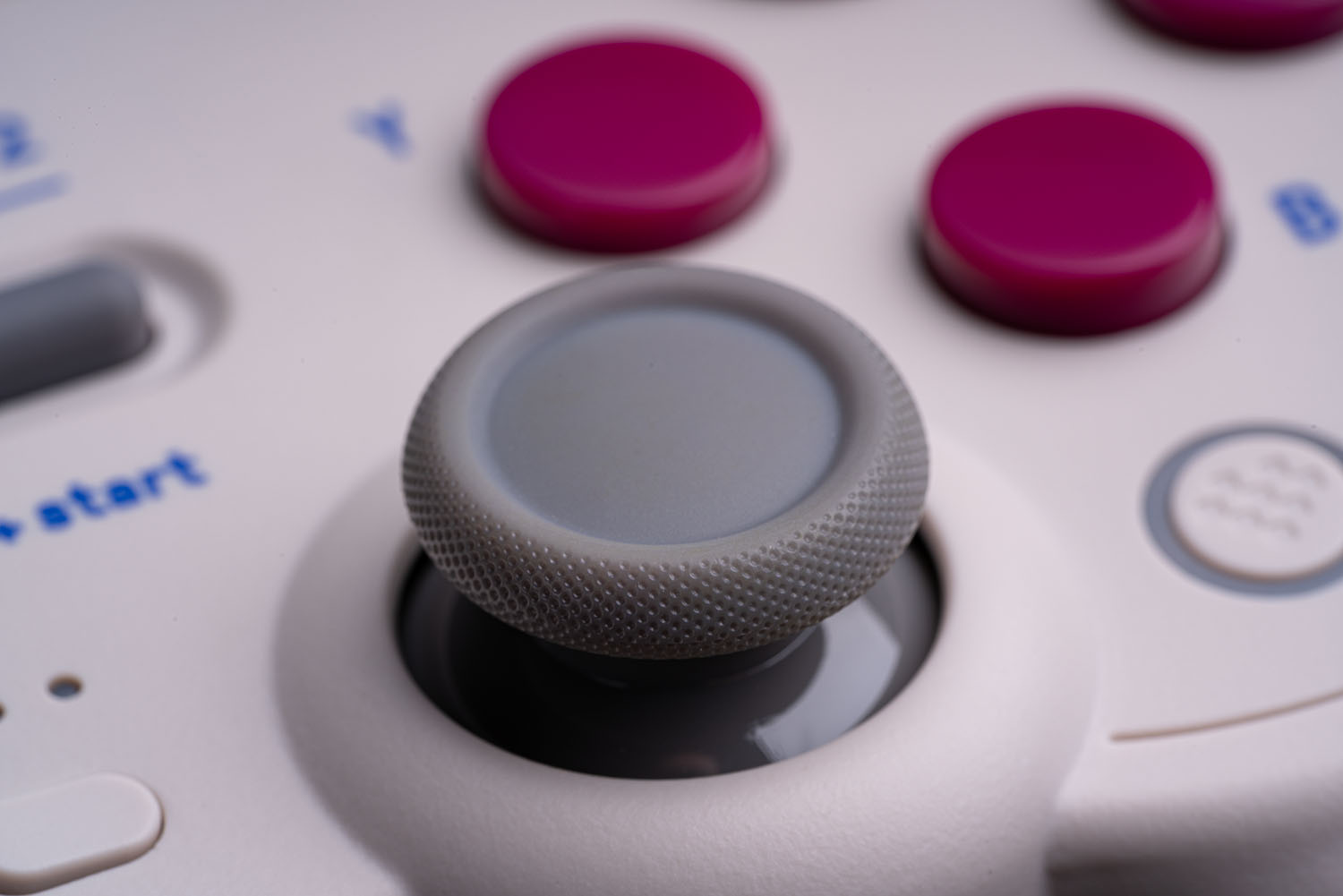 8Bitdo Pro2 Bluetooth Game Con - огляд і ціна Turing Pi 2